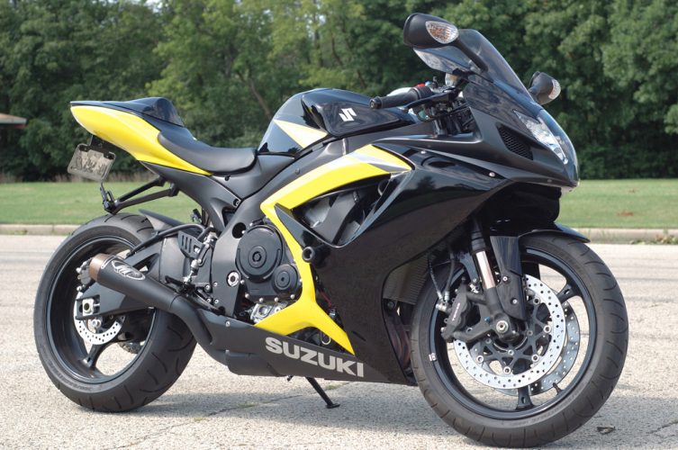 SUZUKI GSX-R750
